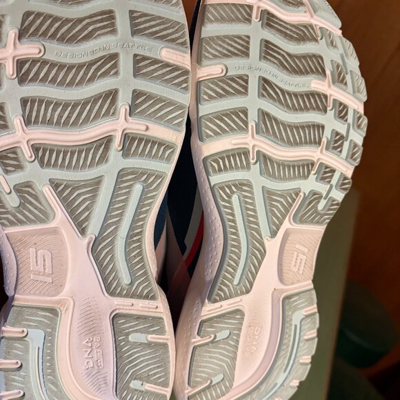 WORN 1X Womens Brooks Ghost 15 Running Shoes Size 11 B 1203801B497 - Picture 12 of 12